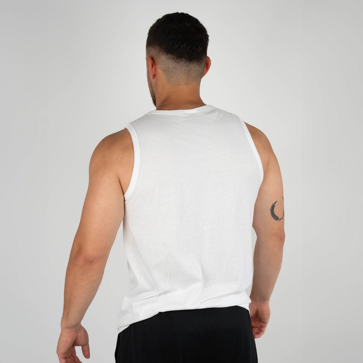 Herren Muskelshirt Tanktop in Weiß mit grünem Zec+ Logo, Rückseite